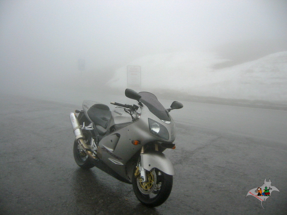 ZX12R Fog